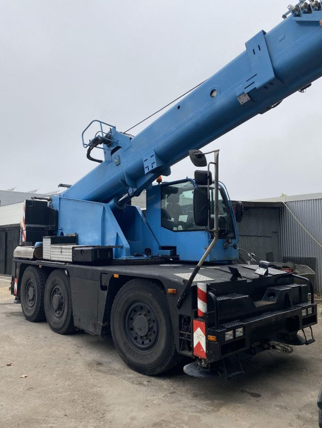 Demag AC 40 City - Mobile crane: picture 2 Demag AC 40 City - Mobile crane: picture 2