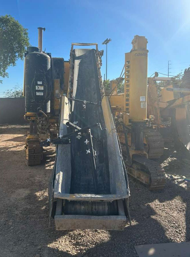 Gomaco Commander III - Asphalt paver: picture 1 Gomaco Commander III - Asphalt paver: picture 1