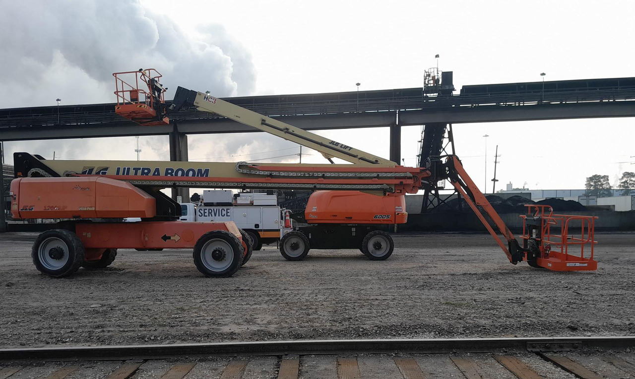 JLG 1200SJP - Telescopic wheel loader: picture 2 JLG 1200SJP - Telescopic wheel loader: picture 2