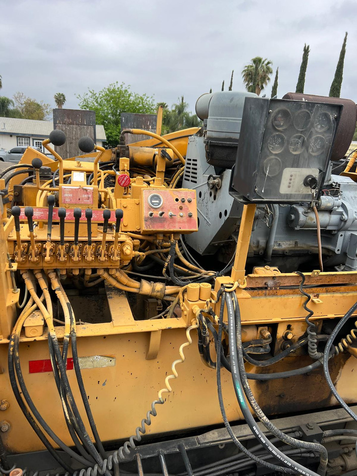 Leeboy 8000T - Asphalt paver: picture 4 Leeboy 8000T - Asphalt paver: picture 4