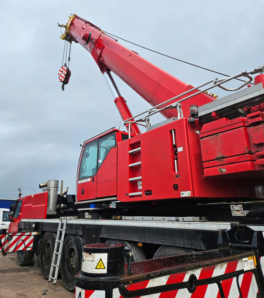 Liebherr LTM 1130-5.1 - Mobile crane: picture 2 Liebherr LTM 1130-5.1 - Mobile crane: picture 2