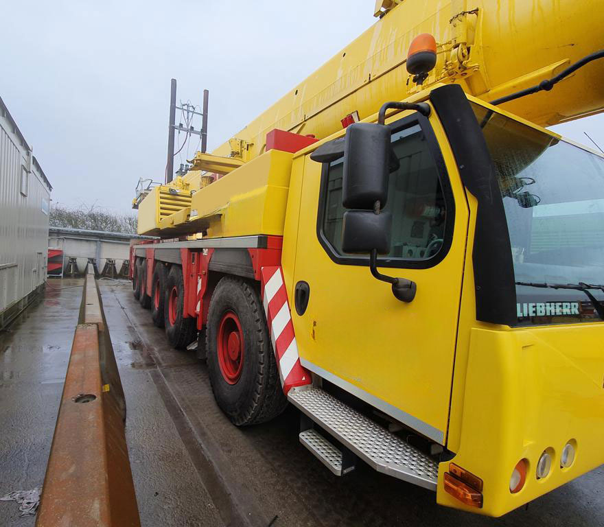 Liebherr LTM 1220-5.1 - Mobile crane: picture 3 Liebherr LTM 1220-5.1 - Mobile crane: picture 3