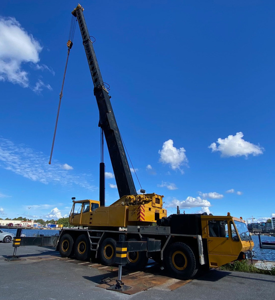 Luna AT 120/47 - Mobile crane: picture 1 Luna AT 120/47 - Mobile crane: picture 1