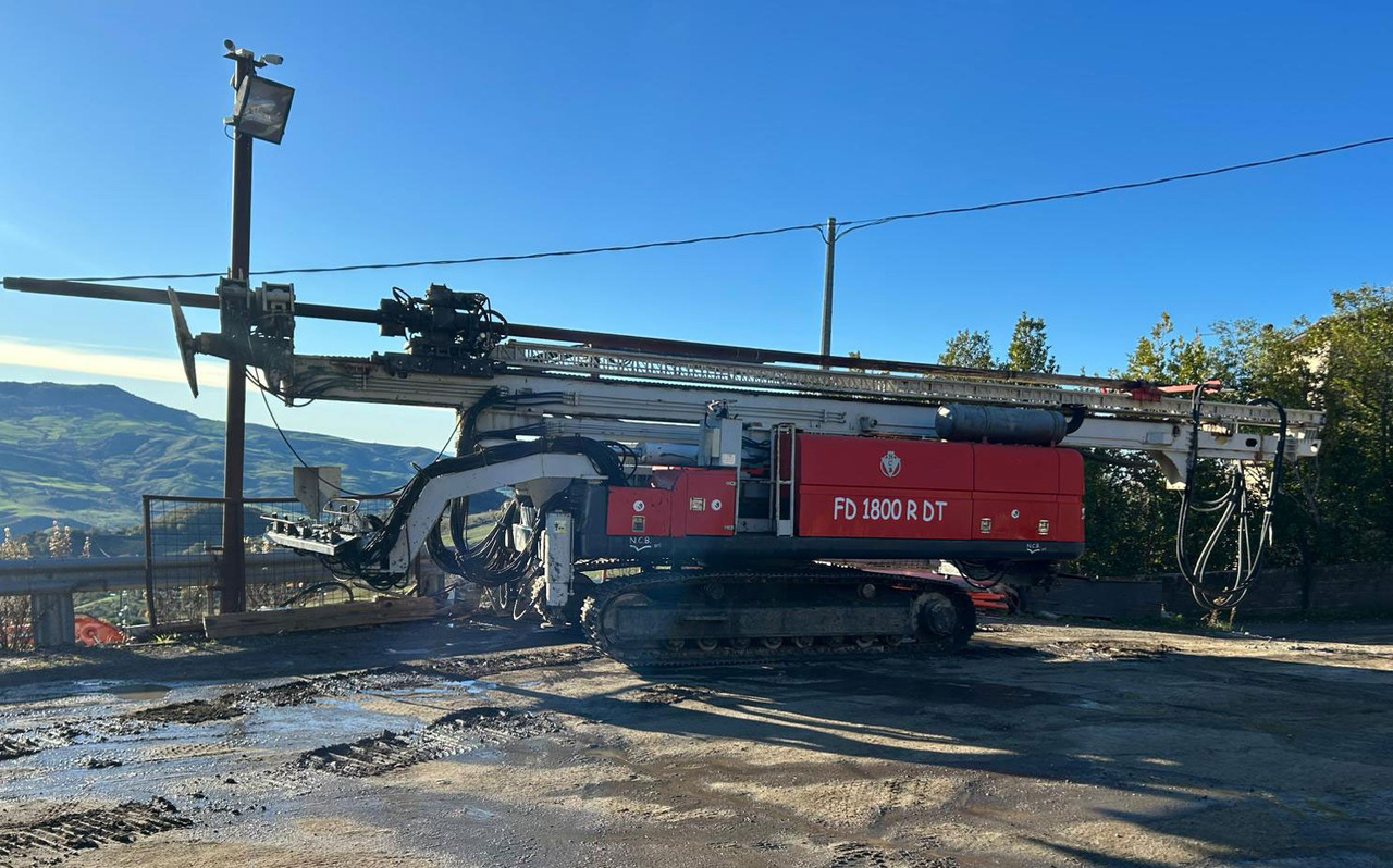 NCB FD 1800 RD-T - Pile driver: picture 1 NCB FD 1800 RD-T - Pile driver: picture 1