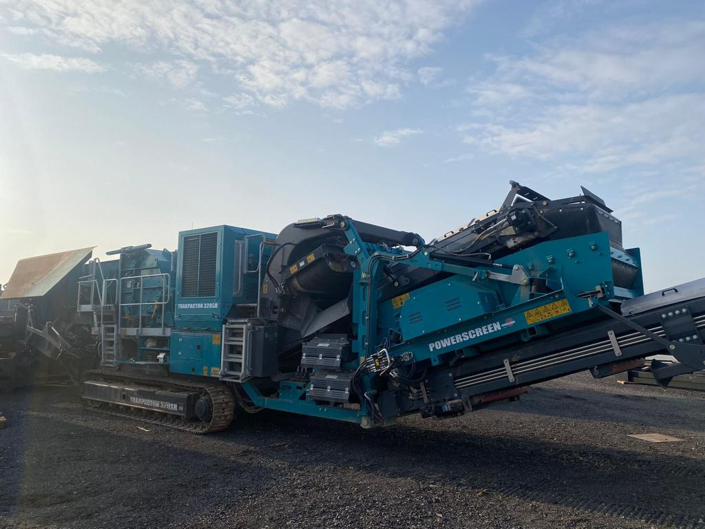 Powerscreen Trakpactor 320SR - Impact crusher: picture 2 Powerscreen Trakpactor 320SR - Impact crusher: picture 2