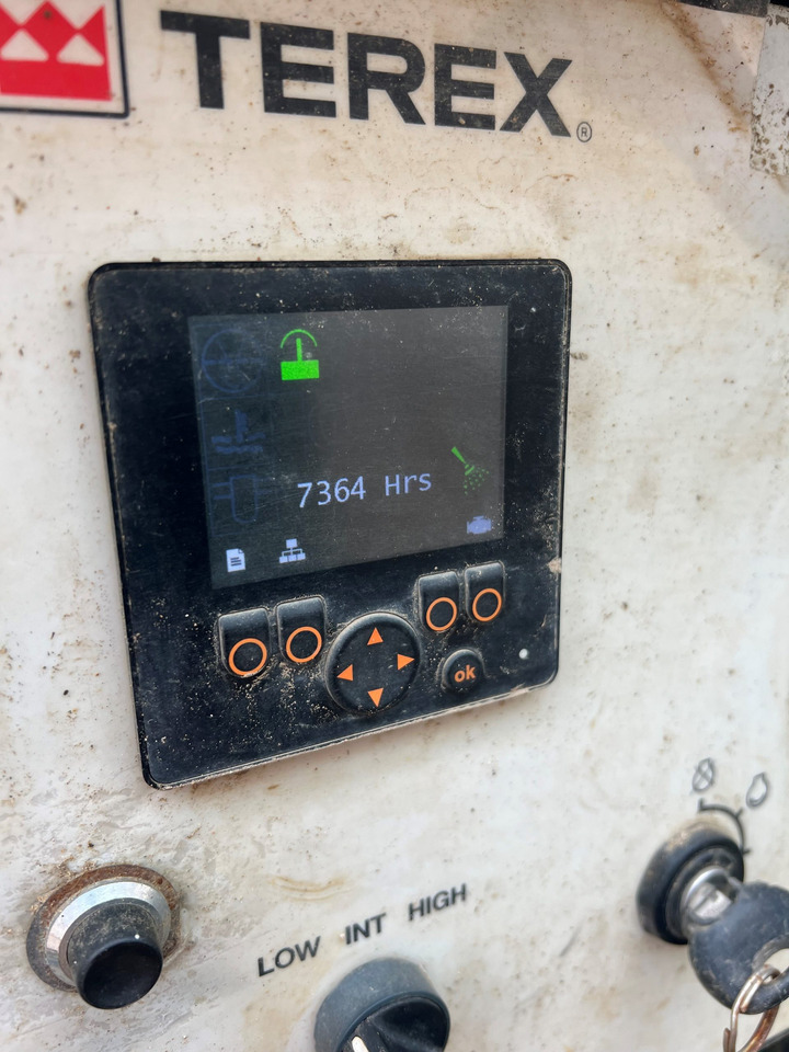 Powerscreen Warrior 1800 - Screener: picture 5 Powerscreen Warrior 1800 - Screener: picture 5