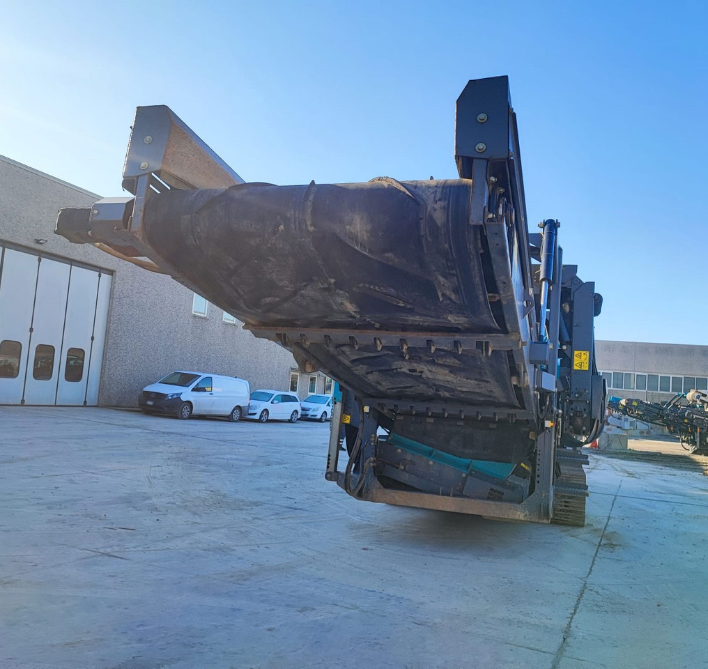 Powerscreen Warrior 1800 - Screener: picture 5 Powerscreen Warrior 1800 - Screener: picture 5