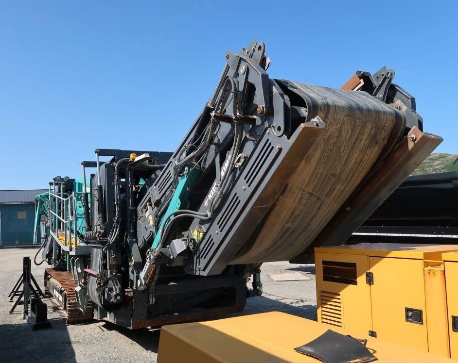 Powerscreen Warrior 2100 Triple Shaft - Screener: picture 3 Powerscreen Warrior 2100 Triple Shaft - Screener: picture 3