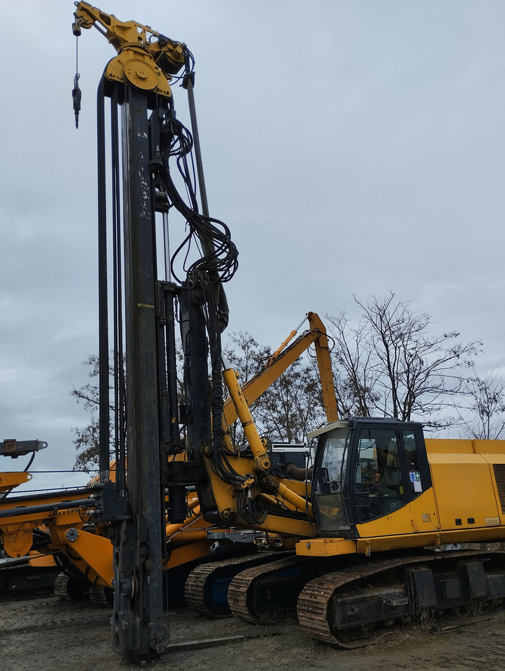 RTG RG15T - Pile driver: picture 1 RTG RG15T - Pile driver: picture 1