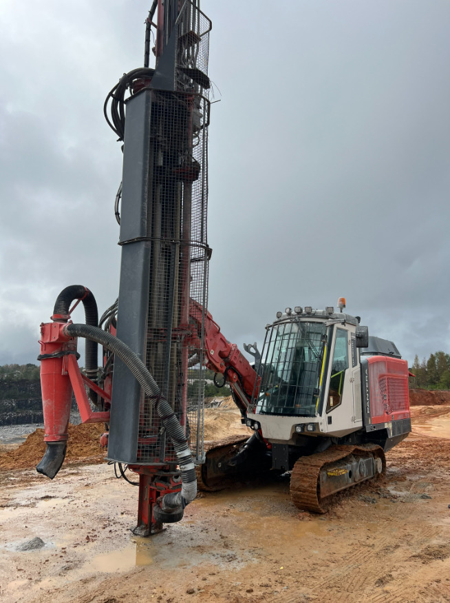 Sandvik DP1500i - Drilling rig: picture 3 Sandvik DP1500i - Drilling rig: picture 3