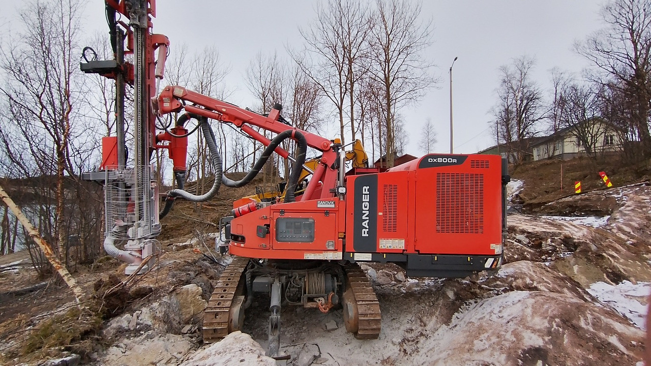 Sandvik DX800R - Drilling rig: picture 1 Sandvik DX800R - Drilling rig: picture 1