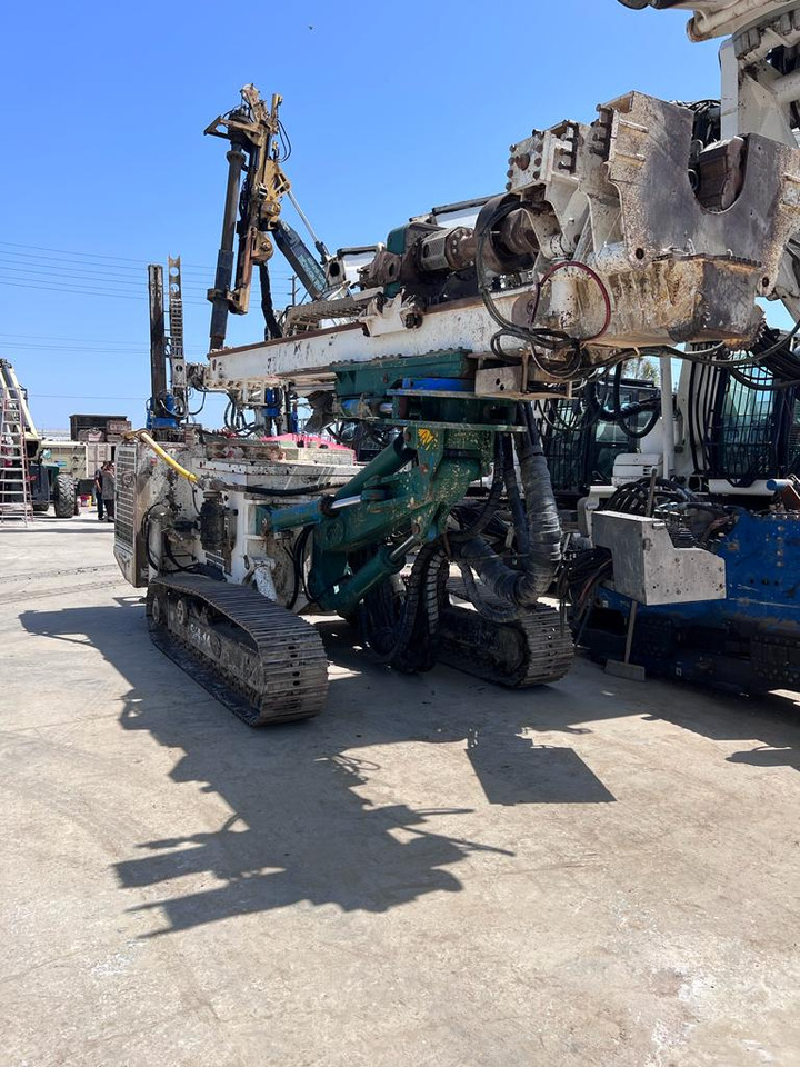 Soilmec SM-14 - Pile driver: picture 3 Soilmec SM-14 - Pile driver: picture 3