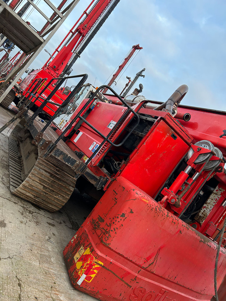 Soilmec SR-70 - Pile driver: picture 4 Soilmec SR-70 - Pile driver: picture 4