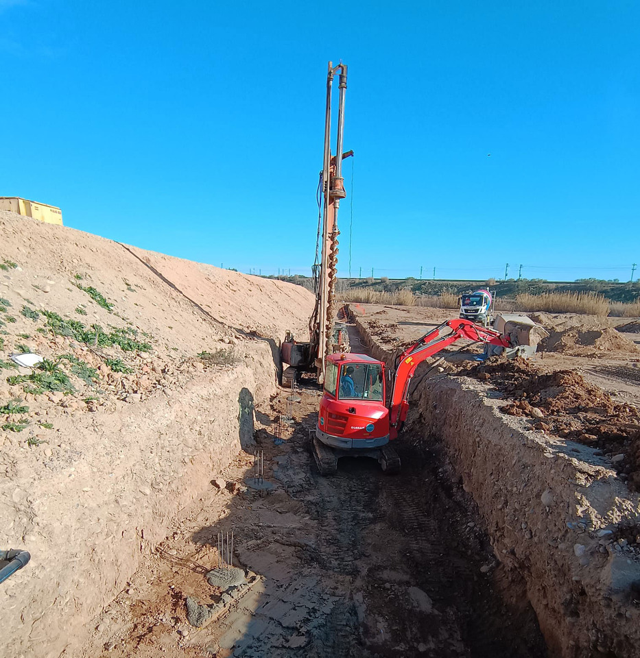 Tescar CF3 - Pile driver: picture 5 Tescar CF3 - Pile driver: picture 5