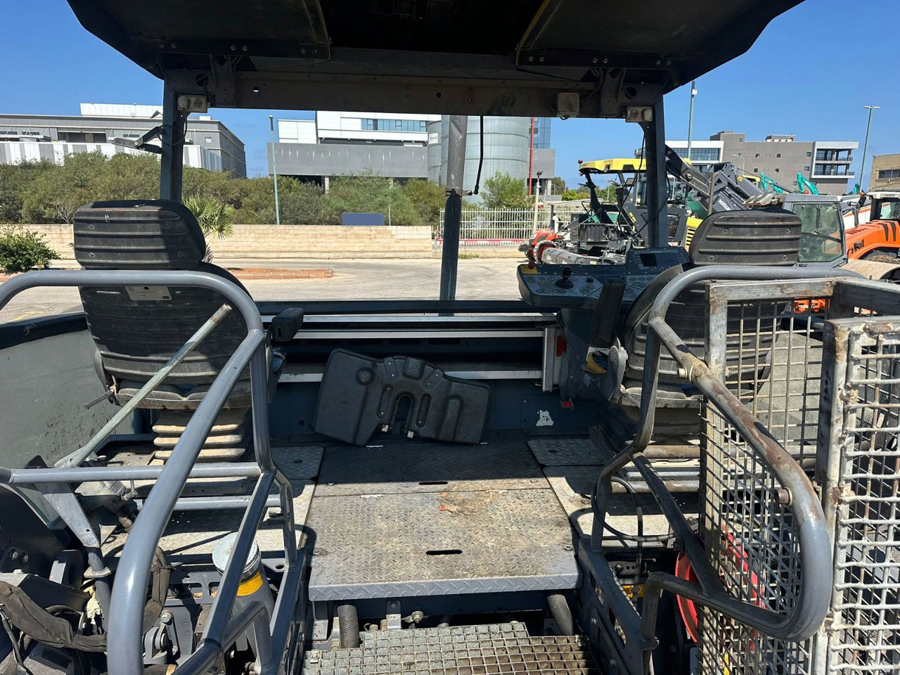 Vogele 2100-3i - Asphalt paver: picture 5 Vogele 2100-3i - Asphalt paver: picture 5