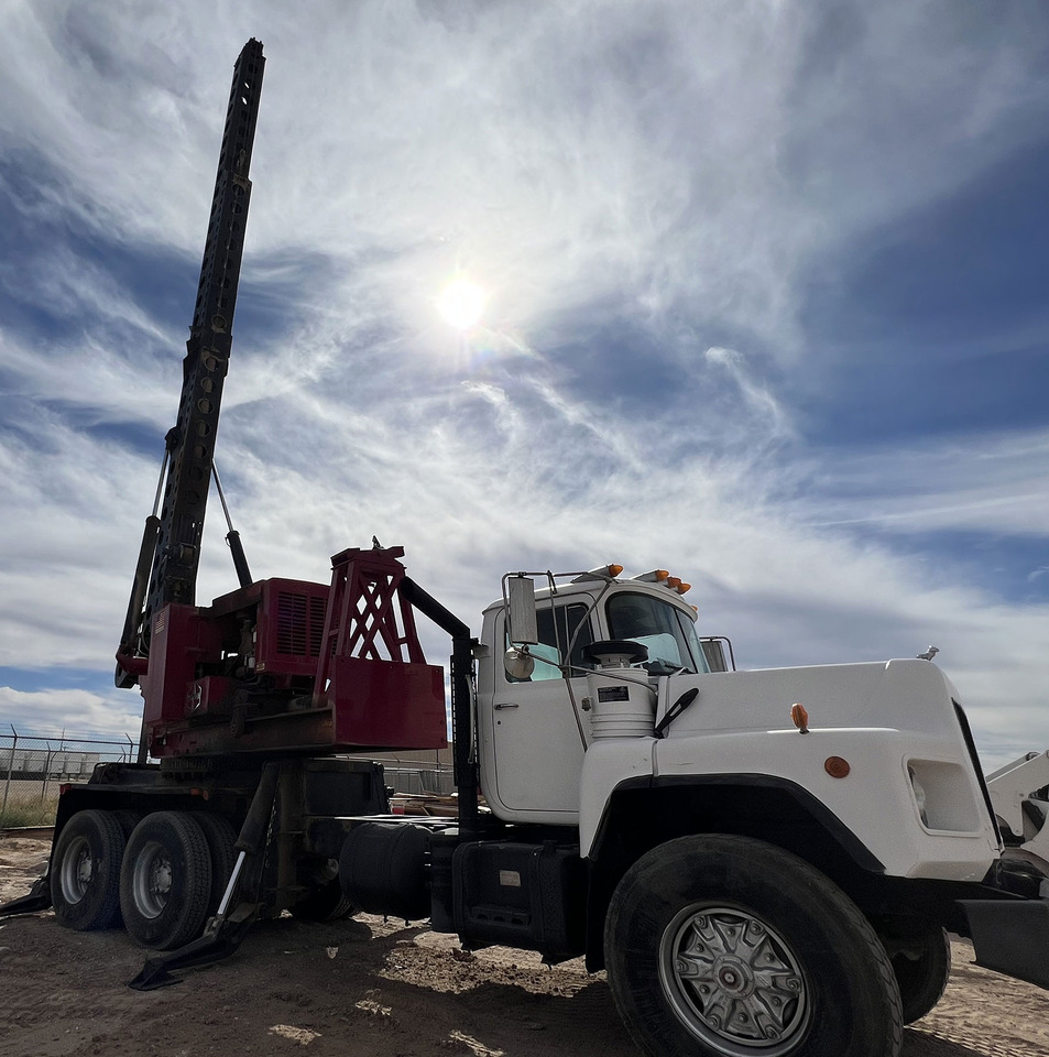 Watson 1000 TM - Pile driver: picture 4 Watson 1000 TM - Pile driver: picture 4