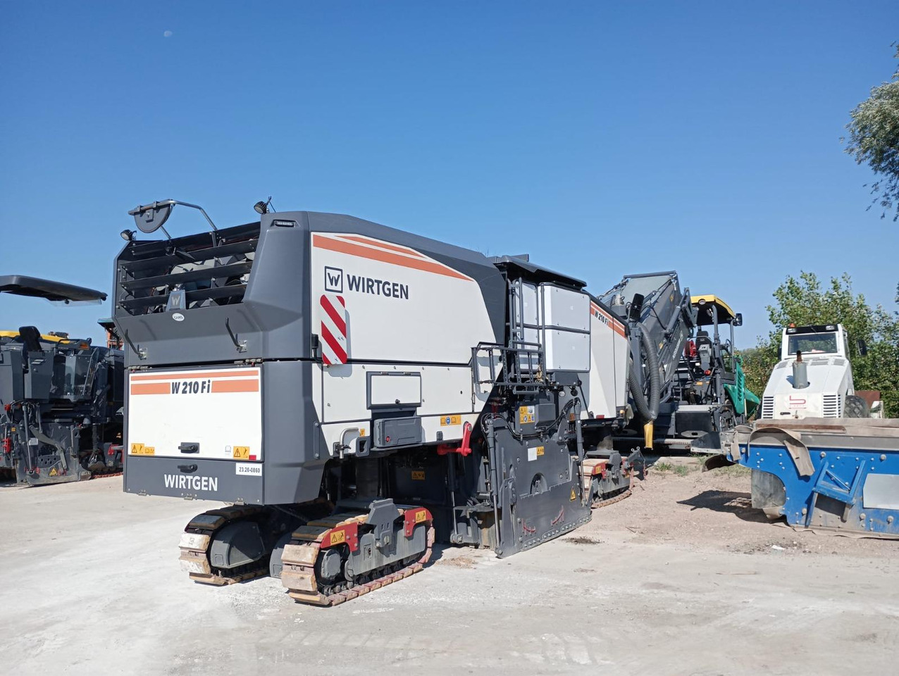 Wirtgen W 210 FI - Cold planer: picture 1 Wirtgen W 210 FI - Cold planer: picture 1
