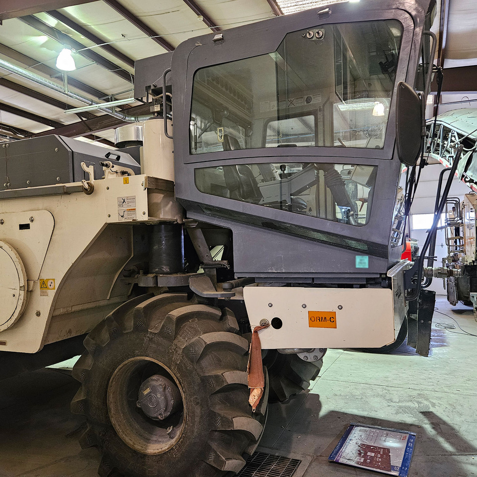 Wirtgen WR 2400 - Soil stabilizer: picture 5 Wirtgen WR 2400 - Soil stabilizer: picture 5