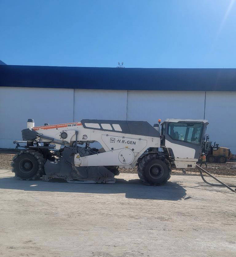 Wirtgen WR 250 I - Soil stabilizer: picture 3 Wirtgen WR 250 I - Soil stabilizer: picture 3