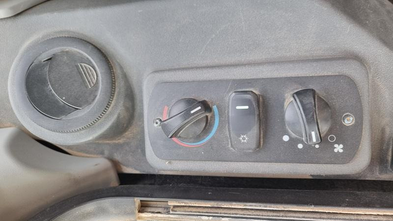 Mini excavator CAT 305 ECR 305ECR: picture 11 Mini excavator CAT 305 ECR 305ECR: picture 11