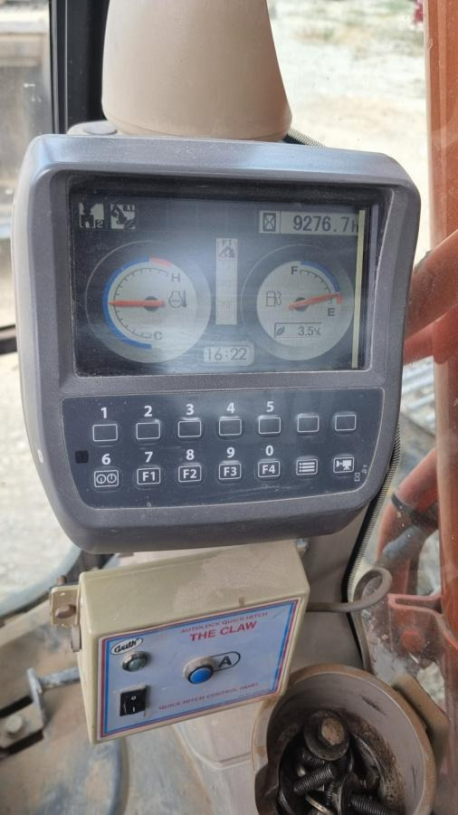 Crawler excavator Hitachi ZX280: picture 6 Crawler excavator Hitachi ZX280: picture 6