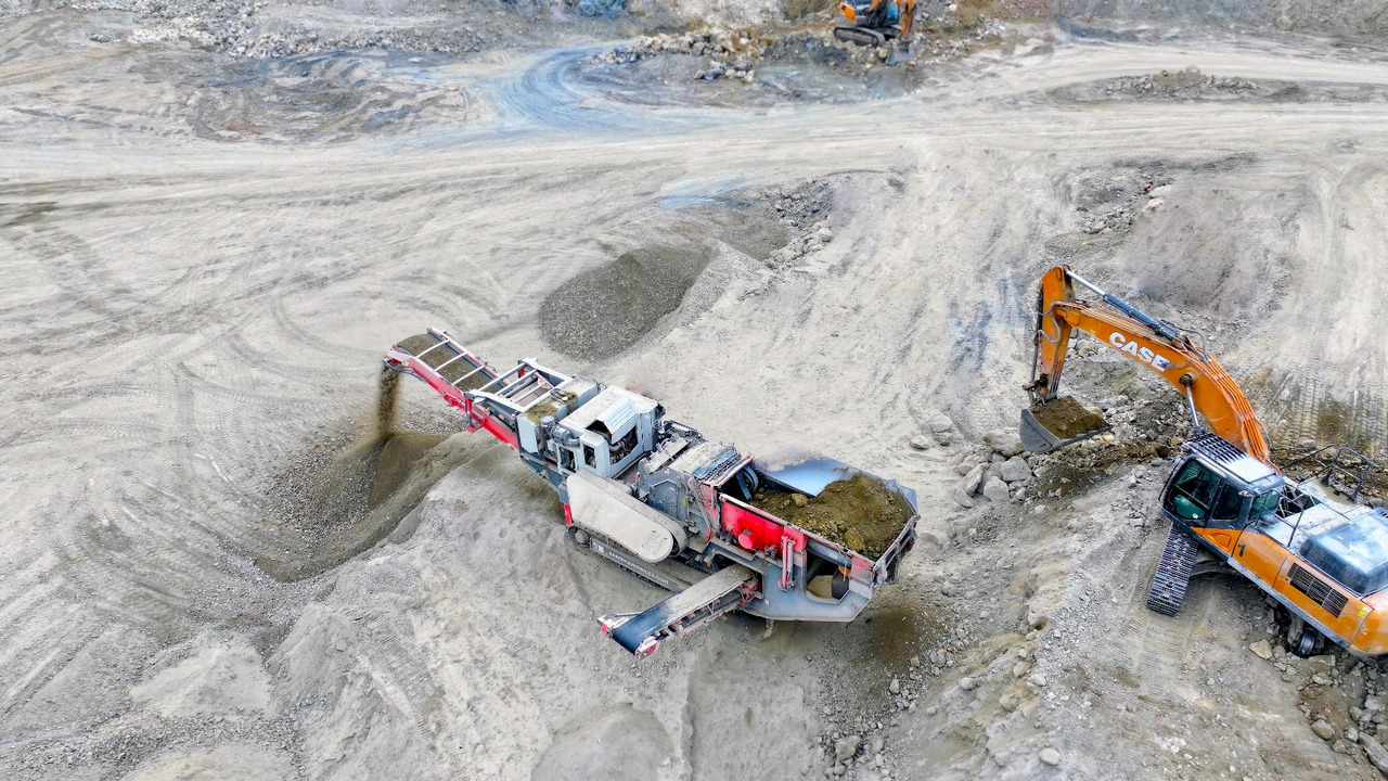FABO Mobile crusher - Mobile crusher: picture 4 FABO Mobile crusher - Mobile crusher: picture 4