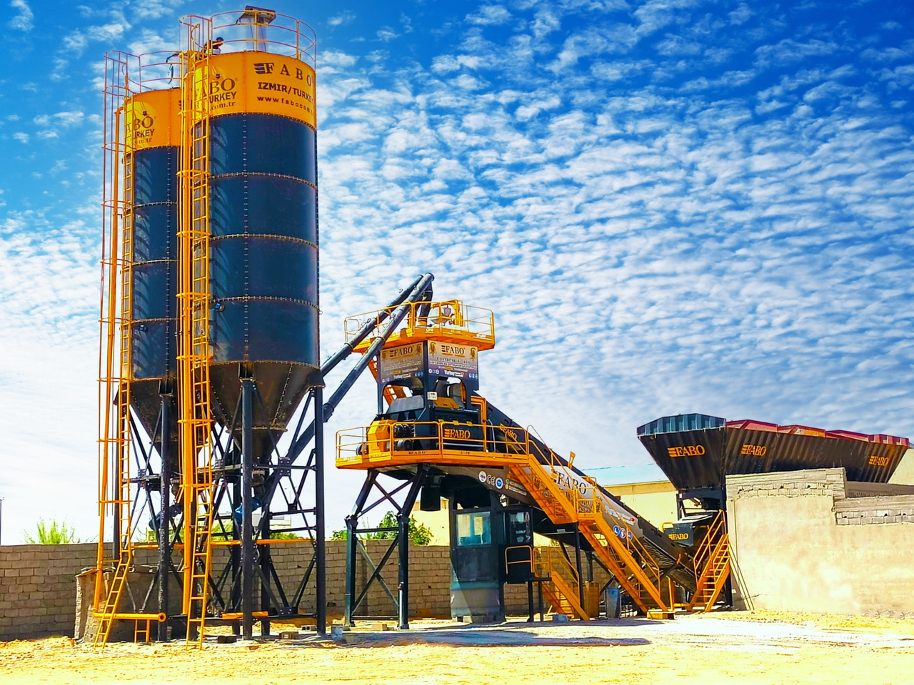 FABO compact concrete plant - Concrete plant: picture 3 FABO compact concrete plant - Concrete plant: picture 3