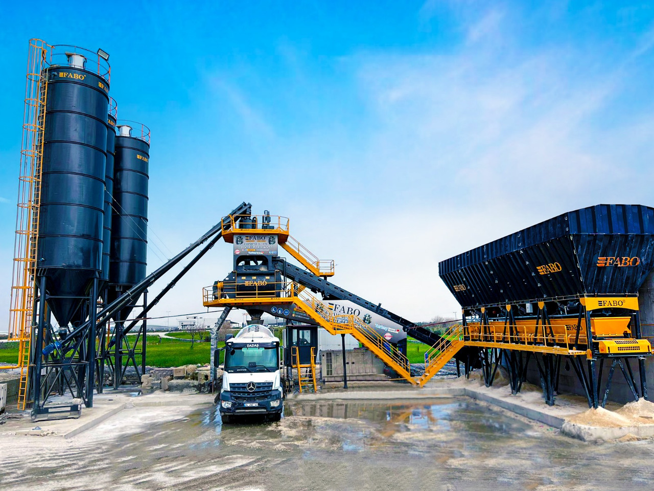 FABO compact concrete plant - Concrete plant: picture 1 FABO compact concrete plant - Concrete plant: picture 1