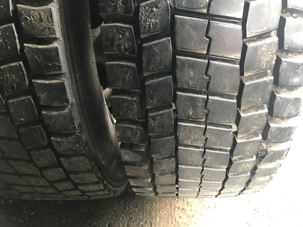 Beverage truck MERCEDES-BENZ Antos 2543 LL Getränke Schiebeplane Retarder, 2 x AHK, LBW 2 t., Lenkachse: picture 27