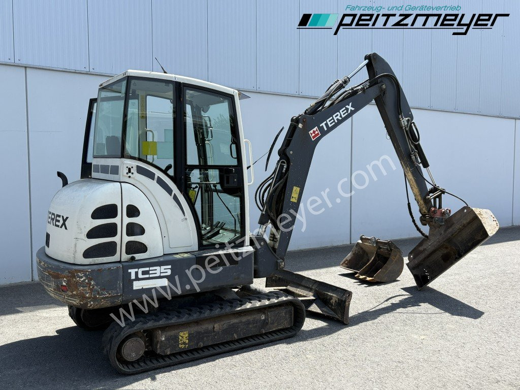 TEREX MINIBAGGER TC 35 mit hydr. Schwenklöffel 1.300 mm - Mini excavator: picture 3 TEREX MINIBAGGER TC 35 mit hydr. Schwenklöffel 1.300 mm - Mini excavator: picture 3