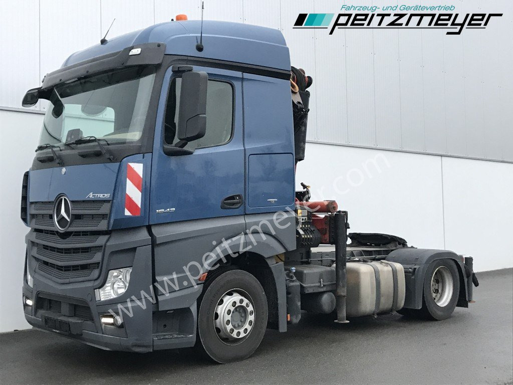 MERCEDES-BENZ Actros 1843 LS Kran Palfinger PK 23002 4 Punkt Abstützung - Tractor unit: picture 2 MERCEDES-BENZ Actros 1843 LS Kran Palfinger PK 23002 4 Punkt Abstützung - Tractor unit: picture 2