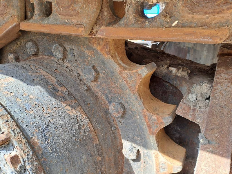 Crawler excavator Cat 330DL UHD: picture 15