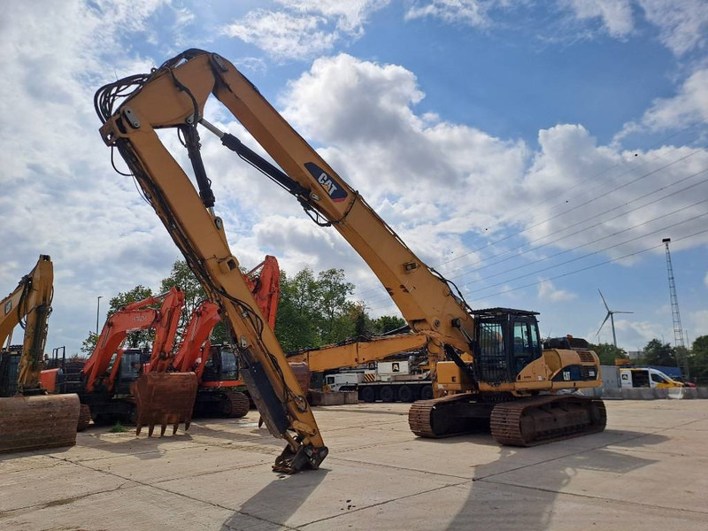 Crawler excavator Cat 330DL UHD: picture 7