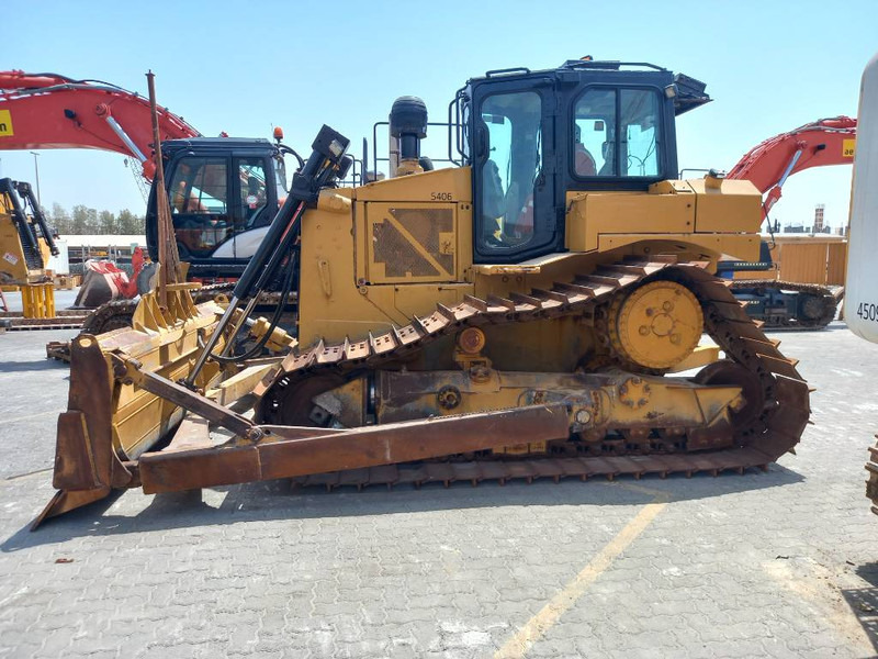 Cat D6R LGP (Abu Dhabi) - Bulldozer: picture 1 Cat D6R LGP (Abu Dhabi) - Bulldozer: picture 1