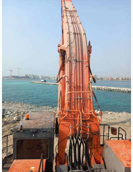 Excavator Hitachi EX1200-6 Longreach 28m (Abu Dhabi): picture 6