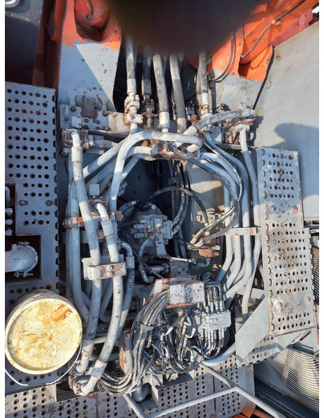 Excavator Hitachi EX1200-6 Longreach 28m (Abu Dhabi): picture 14