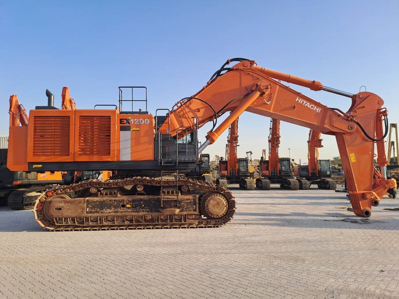 Hitachi EX1200-6 ME (New Boom + Stick) (Jebel Ali, UAE) - Crawler excavator: picture 2 Hitachi EX1200-6 ME (New Boom + Stick) (Jebel Ali, UAE) - Crawler excavator: picture 2