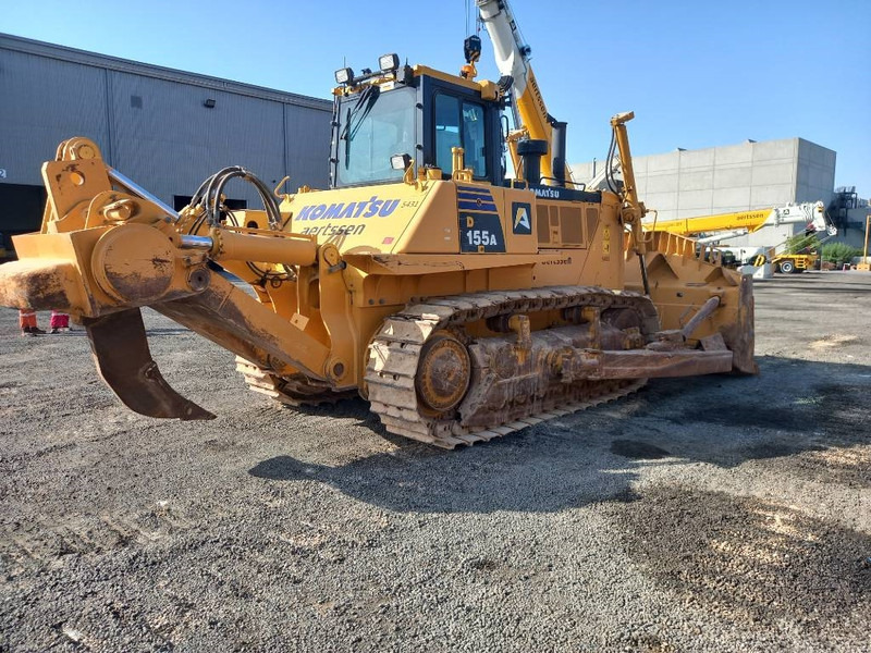Komatsu D155A-6R (4 pcs available in Abu Dhabi) - Bulldozer: picture 4 Komatsu D155A-6R (4 pcs available in Abu Dhabi) - Bulldozer: picture 4