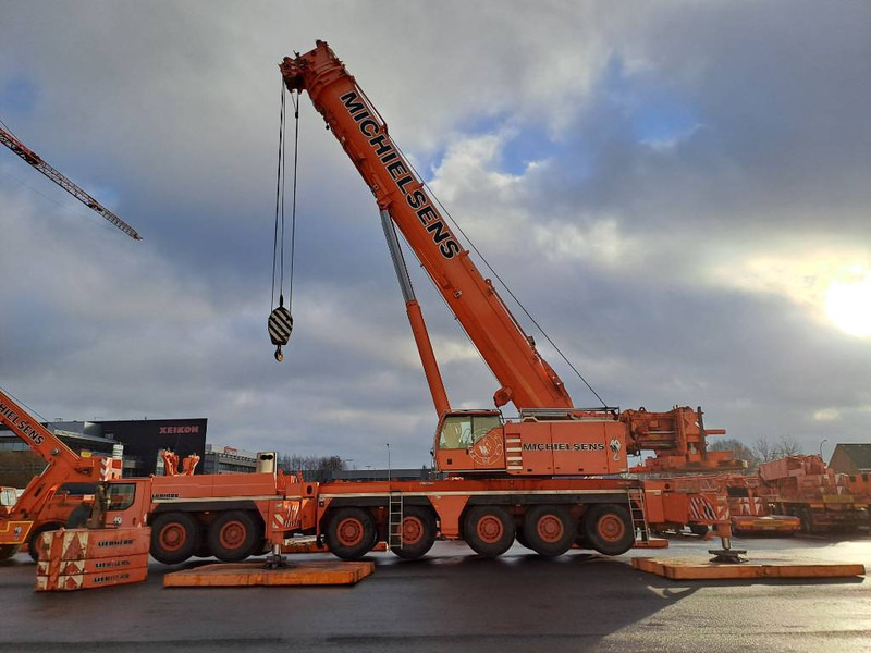 Liebherr LTM1400-7.1 (with Y Guide + 84m Luffing Jib) - All terrain crane: picture 3 Liebherr LTM1400-7.1 (with Y Guide + 84m Luffing Jib) - All terrain crane: picture 3