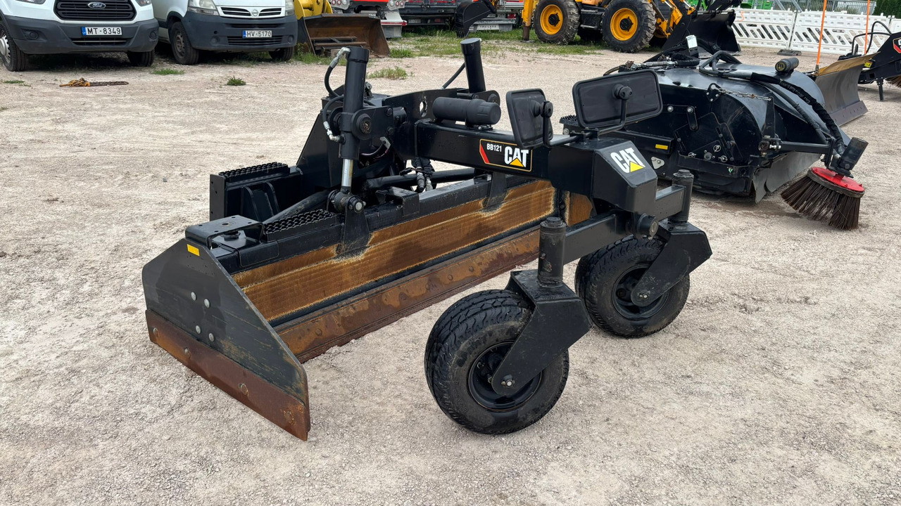 Caterpillar BB121 Blade Box - Grader: picture 1 Caterpillar BB121 Blade Box - Grader: picture 1