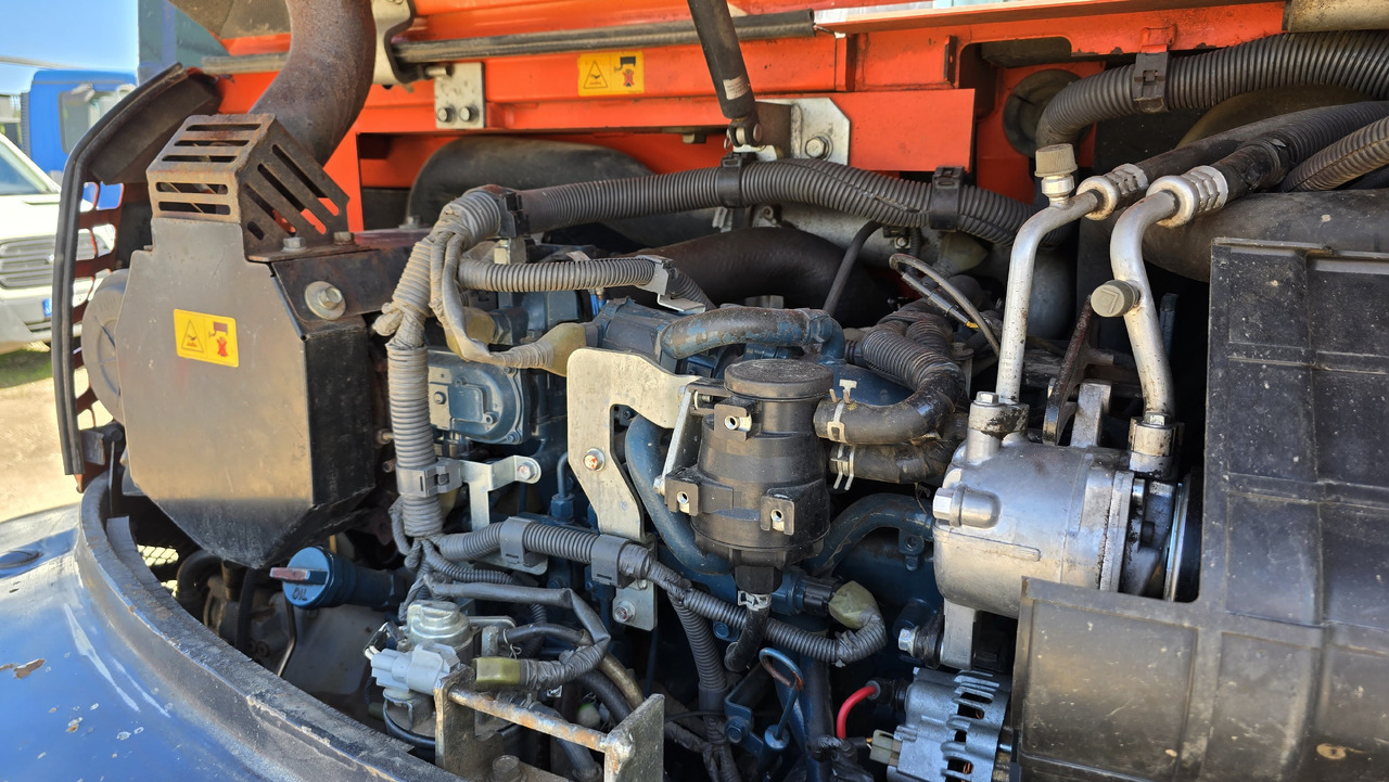 Forestry tractor Kubota KX080-4, AXER 540: picture 15