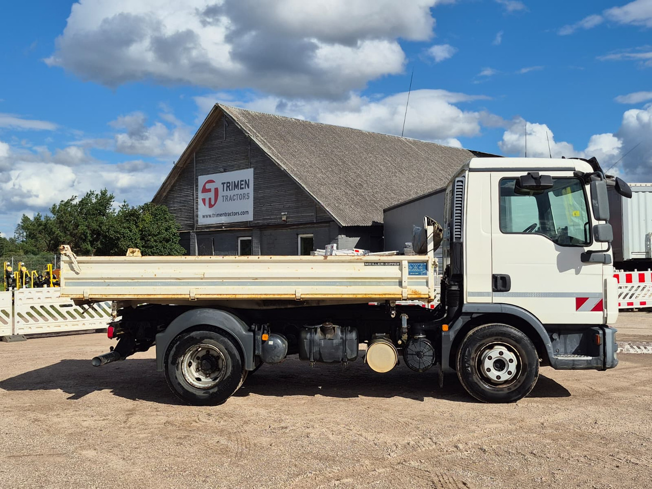 MAN TGL8.220, 83'600km! - Tipper: picture 4 MAN TGL8.220, 83'600km! - Tipper: picture 4