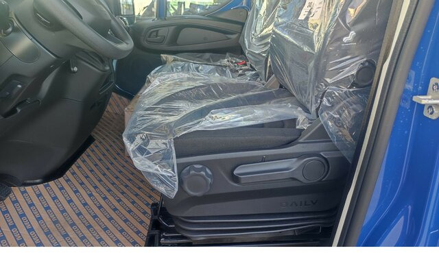 IVECO Daily 35S18H V Kastenwagen Klima Pilot DAB... - Panel van: picture 2 IVECO Daily 35S18H V Kastenwagen Klima Pilot DAB... - Panel van: picture 2