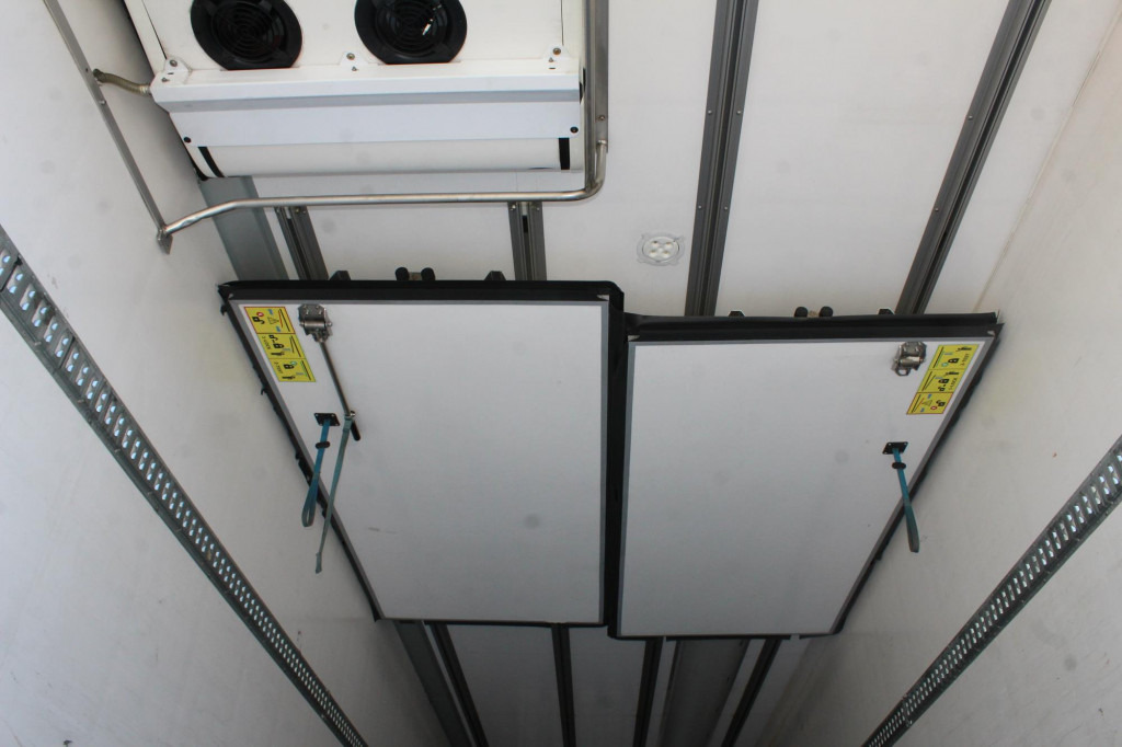 Chereau CV 1950Mt. 2,60h Strom Bi-Multi-Temp. TW LBW FRC - Refrigerator semi-trailer: picture 2 Chereau CV 1950Mt. 2,60h Strom Bi-Multi-Temp. TW LBW FRC - Refrigerator semi-trailer: picture 2