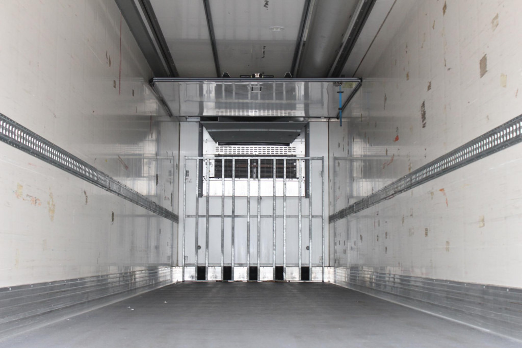 Chereau CV 1950Mt. 2,65h Strom Bi-Multi-Temp. TW FRC - Refrigerator semi-trailer: picture 2 Chereau CV 1950Mt. 2,65h Strom Bi-Multi-Temp. TW FRC - Refrigerator semi-trailer: picture 2