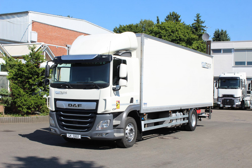 Daf CF 340 E6 Koffer 8,5m Klima LDW Rolltor LBW - Box truck: picture 1 Daf CF 340 E6 Koffer 8,5m Klima LDW Rolltor LBW - Box truck: picture 1