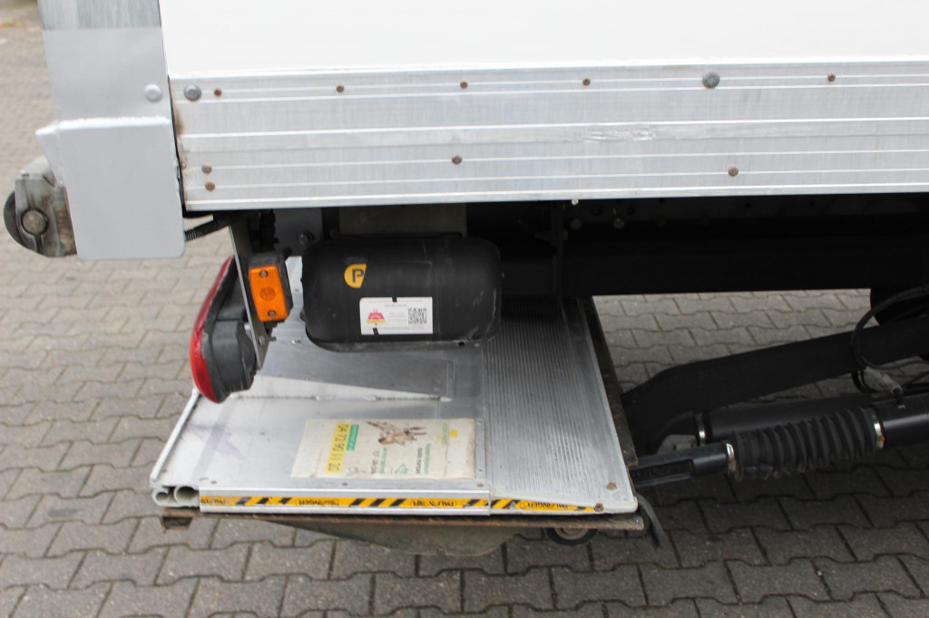 Iveco Eurocargo 190-280 E6 Koffer 8,51m Roltor LBW - Box truck: picture 2 Iveco Eurocargo 190-280 E6 Koffer 8,51m Roltor LBW - Box truck: picture 2