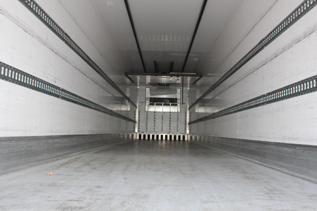 Lamberet CV 1550   Aluboden   BPW   TW   FRC   Liftachse - Refrigerator semi-trailer: picture 3 Lamberet CV 1550   Aluboden   BPW   TW   FRC   Liftachse - Refrigerator semi-trailer: picture 3