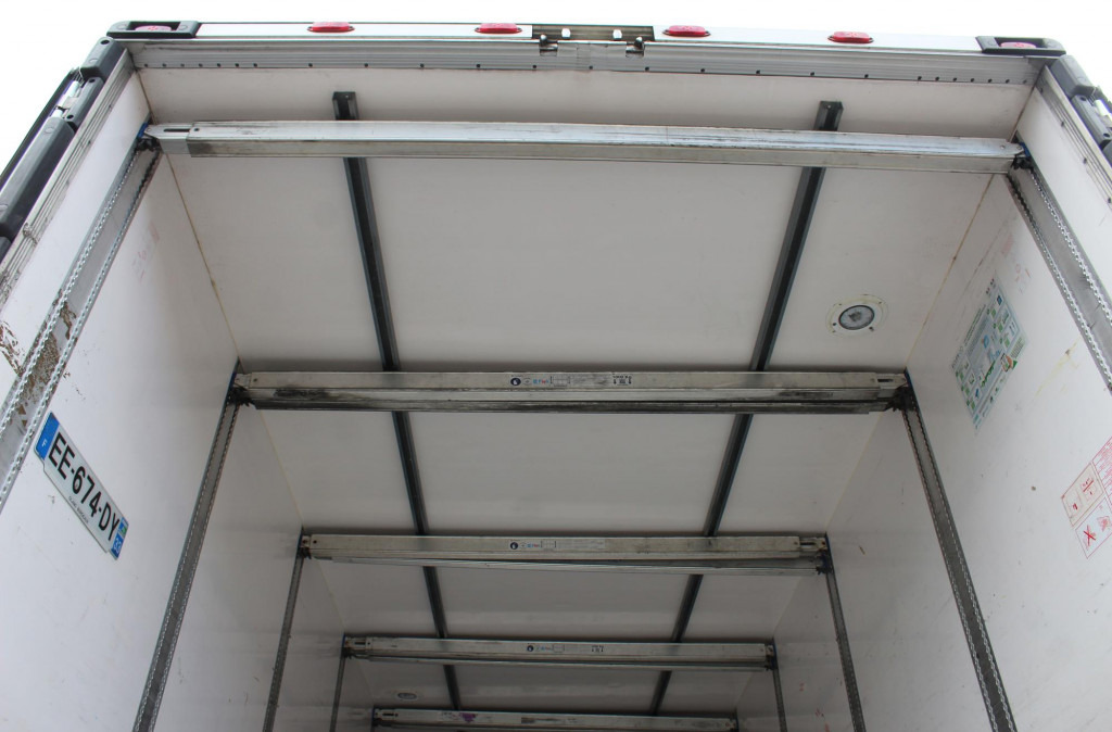 Lamberet Thermo King SLXe 200 DS 2,70h Palletenkasten - Refrigerator semi-trailer: picture 3 Lamberet Thermo King SLXe 200 DS 2,70h Palletenkasten - Refrigerator semi-trailer: picture 3
