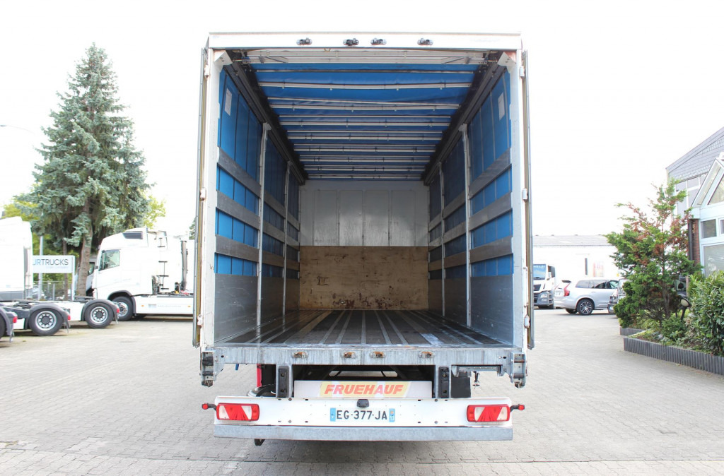 MAN TGS 18.440 Plane Zug Schlafplatz LBW AHK - Curtainsider truck: picture 4 MAN TGS 18.440 Plane Zug Schlafplatz LBW AHK - Curtainsider truck: picture 4